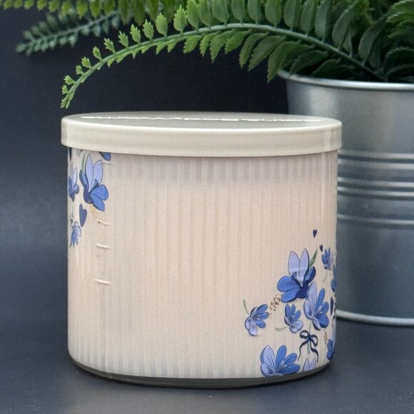 BBW Violets Are Blue Bath & Body Works 3 Wick Candle - Picture 2 of 10